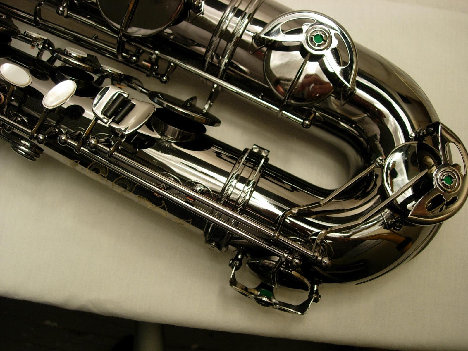 1600x1200 Free download Baritone Sax Wallpaper Picture [1600x1200] for your Desktop, Mobile & Tablet. Explore Bari Sax Wallpaper. Sax Wallpaper, 89 Sax Wallpaper, Alto Sax Wallpaper
