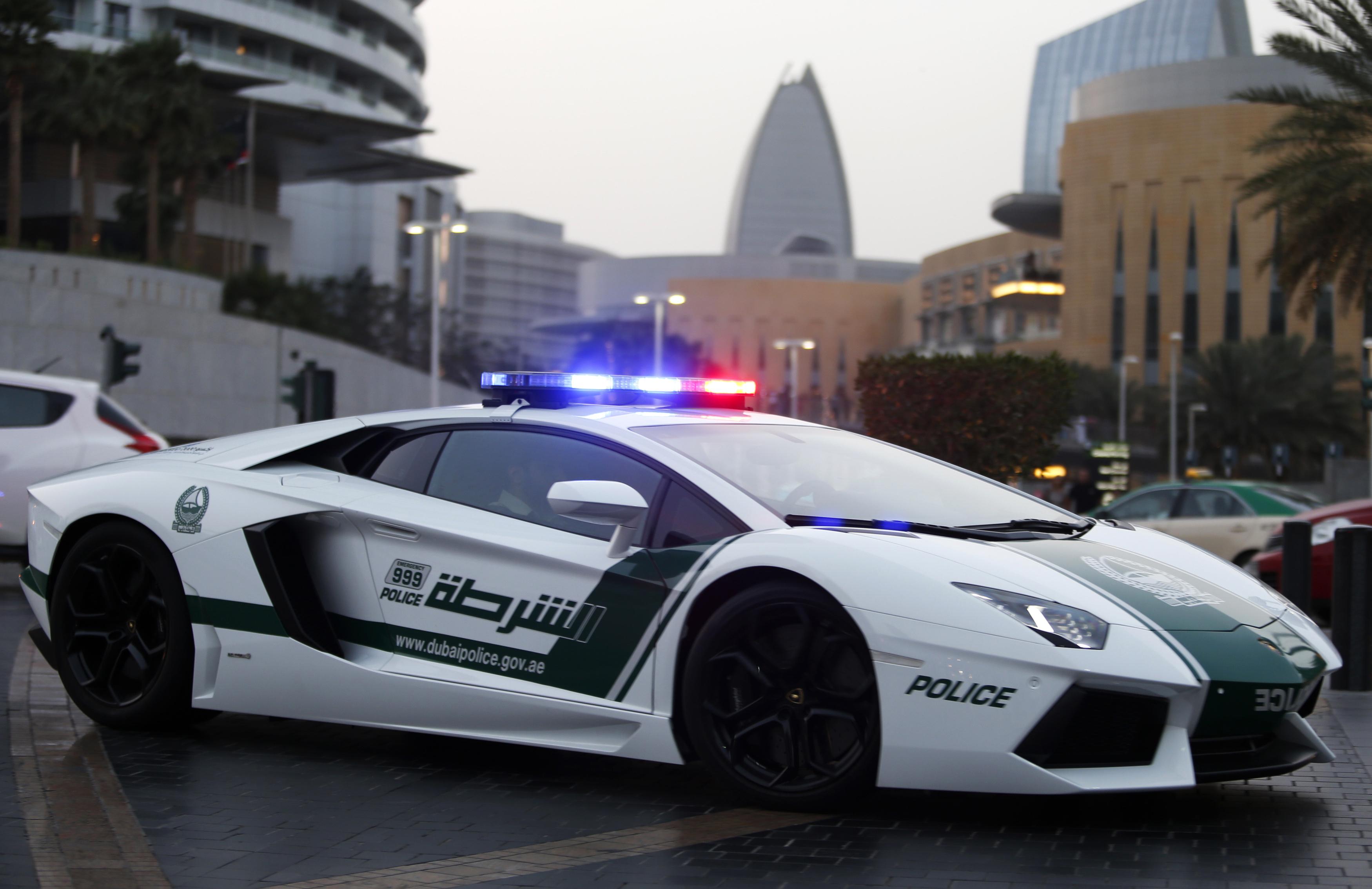 Dubai Police Cars Wallpapers - Top Free Dubai Police Cars Backgrounds ...