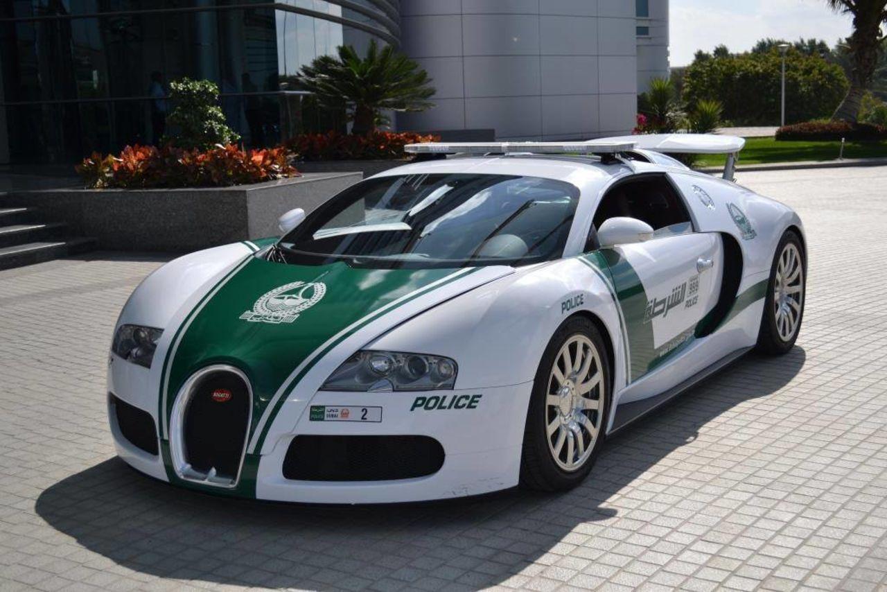 1280x854 Dubai Police's fleet of sleek supercars