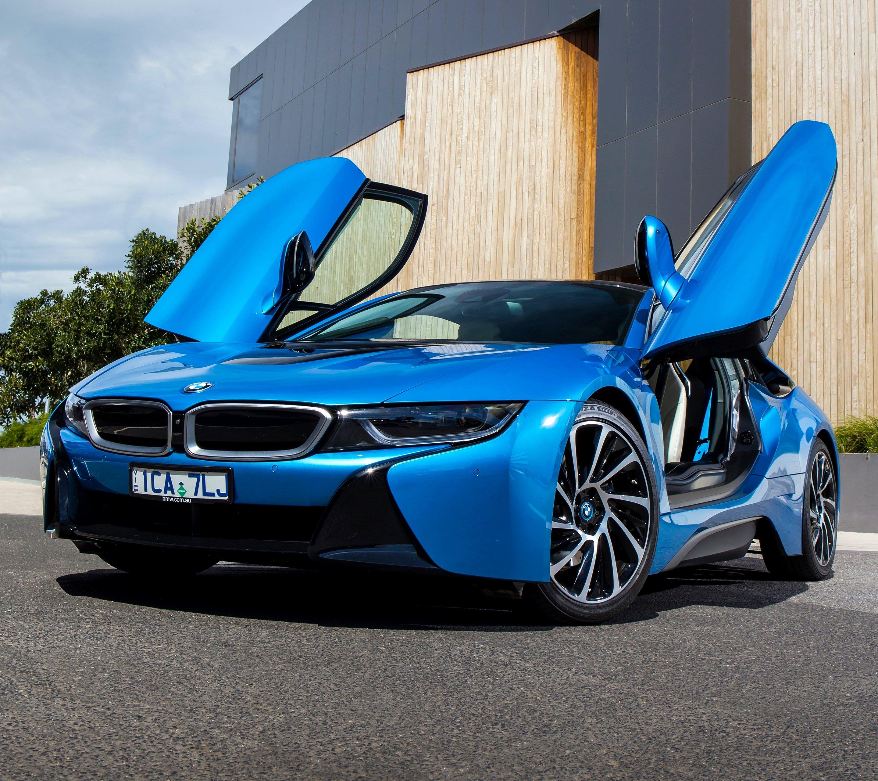 2880x2560 BMW I8 Blue Wallpaper