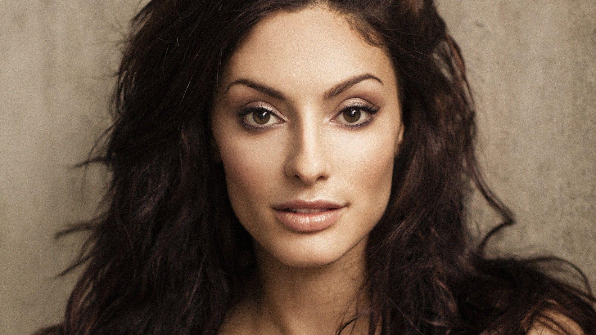 1920x1080 Erica Cerra Wallpaper