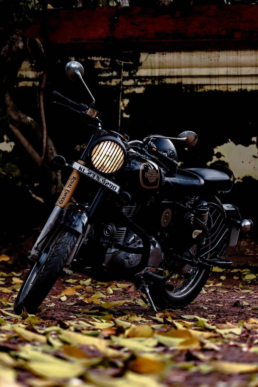 1000x1500 Download The Royal Enfield Classic 350 KGF Bike in all its glory Wallpaper