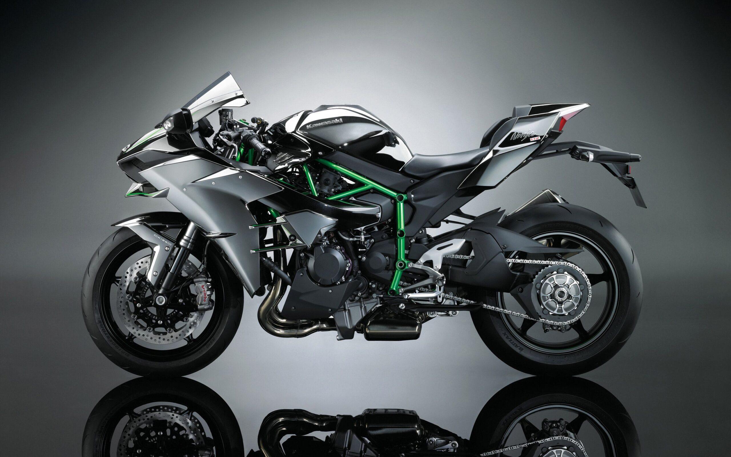 2560x1600 Kawasaki ZH2 and ZH2 SE Launched in India with New Look