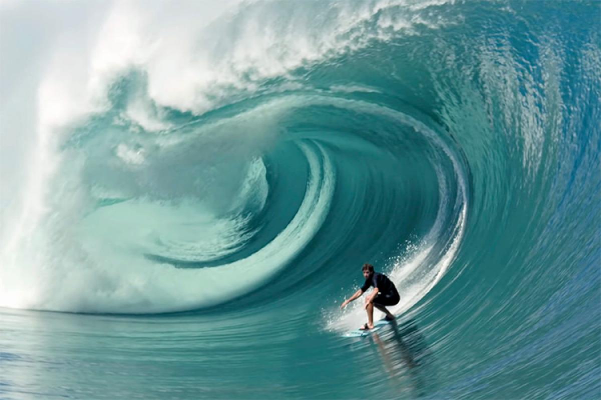 1200x800 Teahupoo, August 2021: a historic XXL swell hits Tahiti