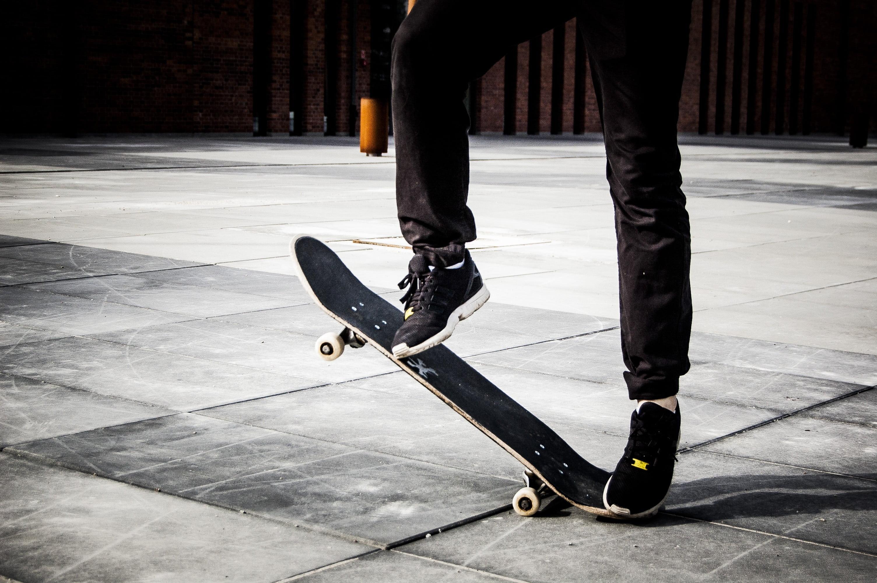 3008x2000 Wallpaper / chrome, balance, sneakers, leisure activity, skill, model, men, human foot, adult, body part, floor, wall, lifestyles, skateboarding, human, unrecognizable person free download