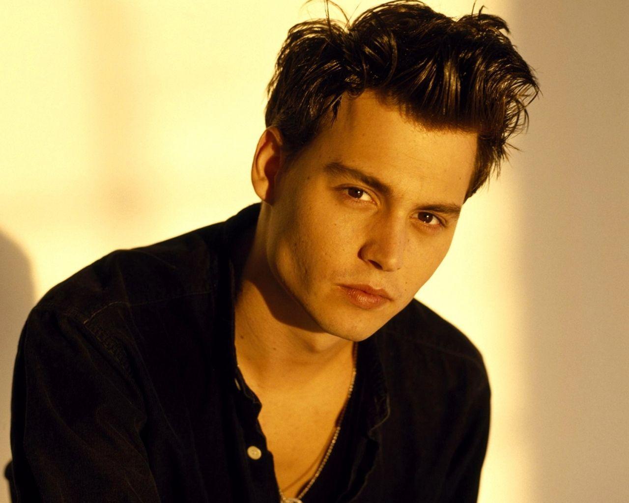1280x1024 Johnny Depp HD Wallpaper