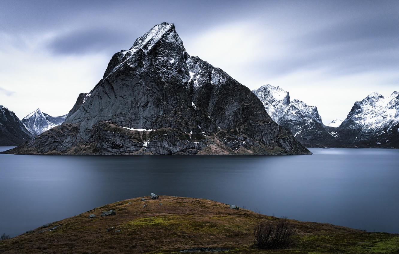 1332x850 Wallpaper sea, mountains, Norway, sea, mountains, Norway, the gray sky, gray sky, Pure image for desktop, section пейзажи