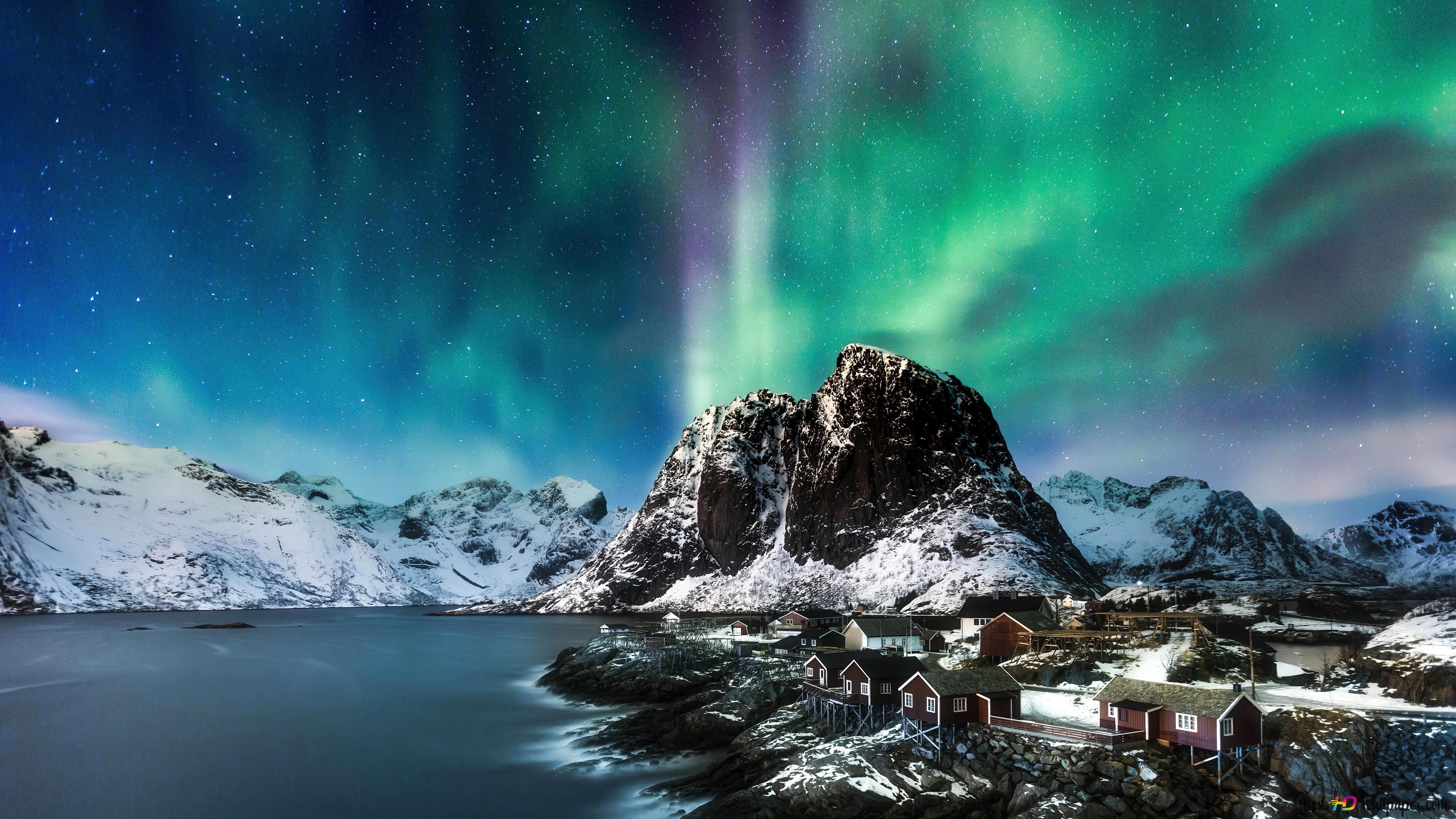 3840x2160 Aurora Borealis Norway Island Night Mountain Scenery 4K wallpaper download