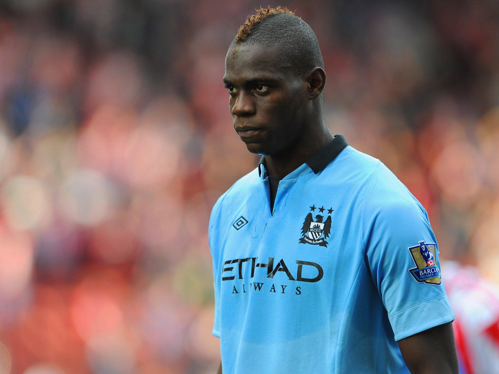 2048x1536 Mario Balotelli struggled in the Premier League because he kept falling in love, says agent Mino Raiola