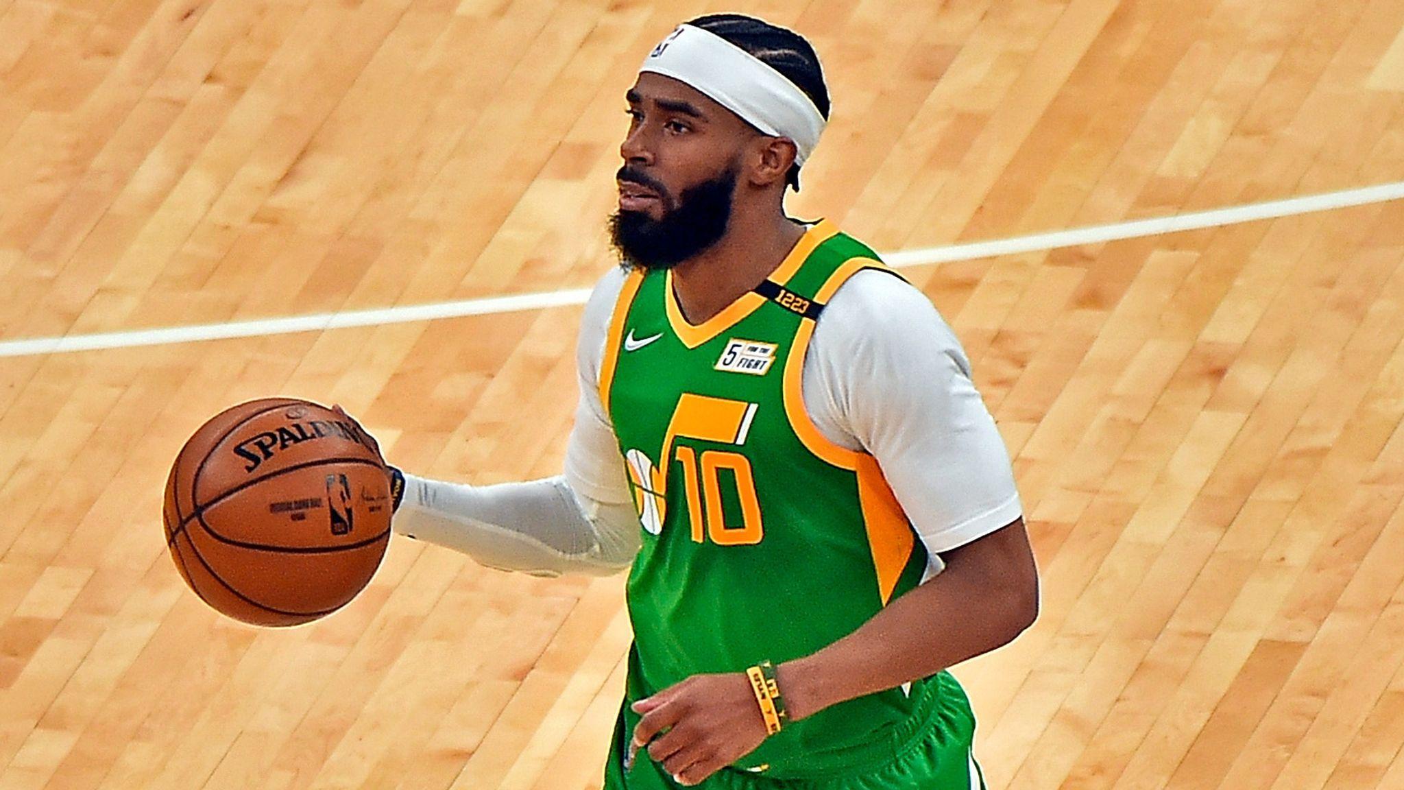2048x1152 Mike Conley: Utah Jazz players feared for their lives during emergency landing of team's charter plane