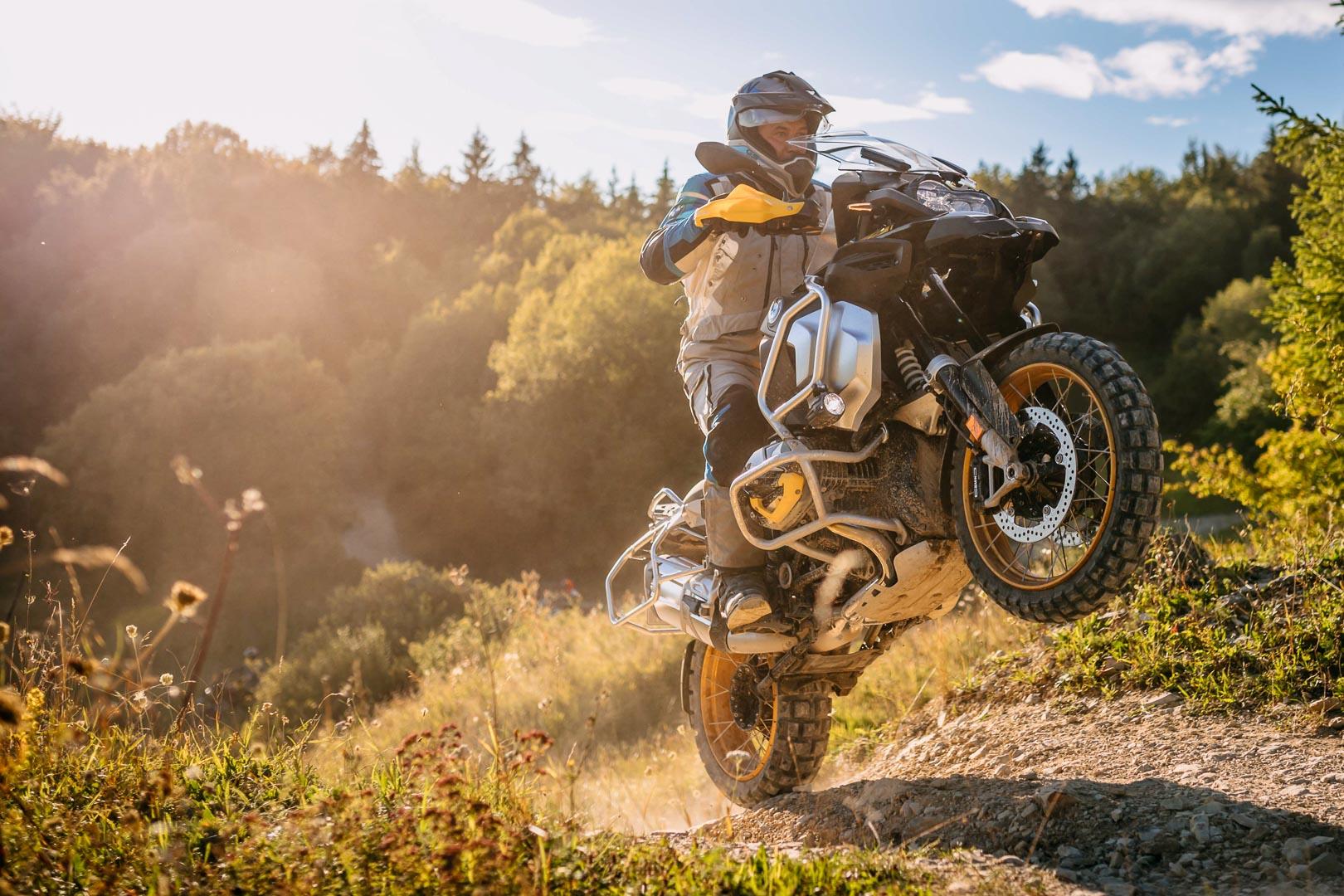 1620x1080 BMW R 1250 GS: Electronic Wizardry Explained