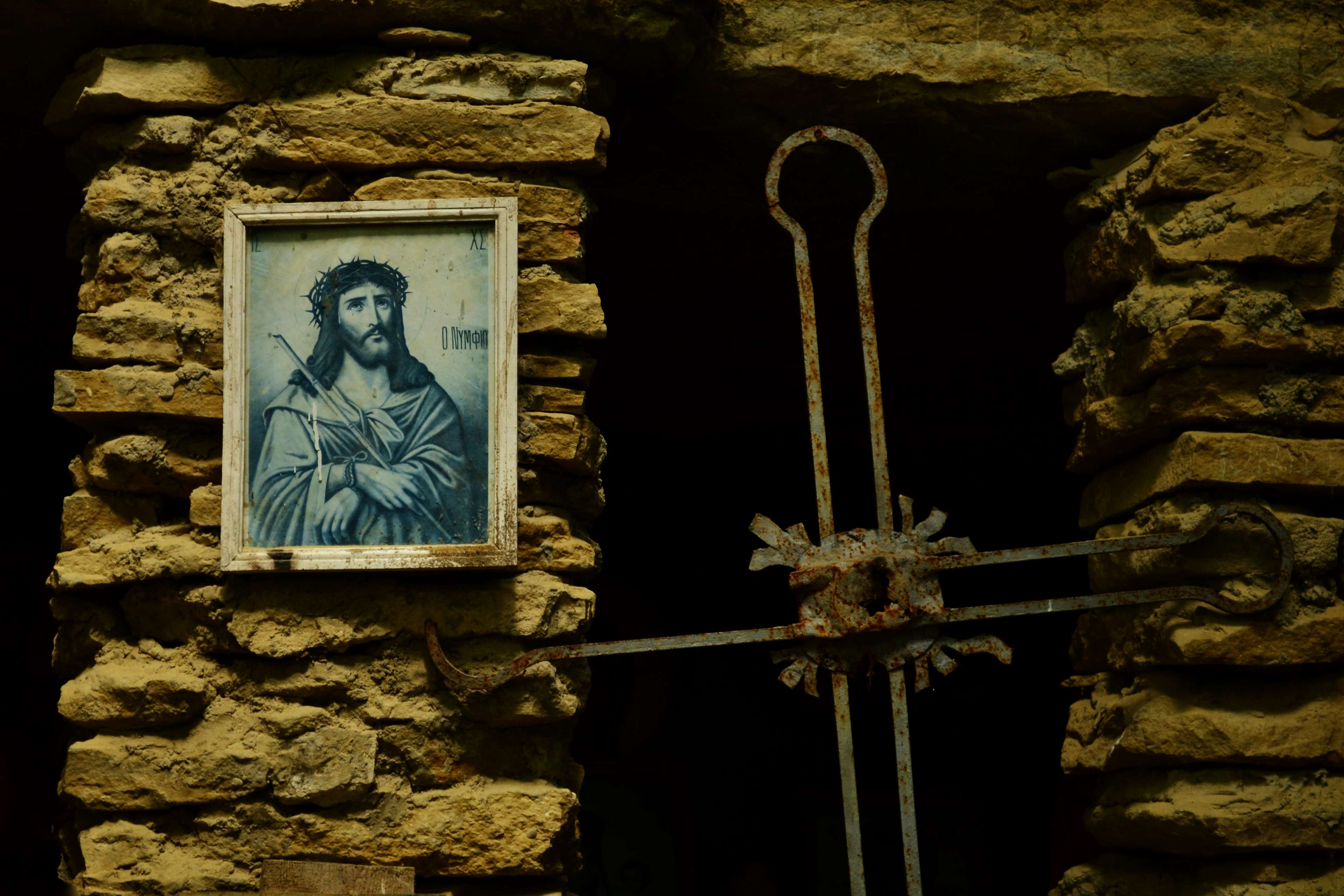 3840x2560 abandoned, christian, christianity, church, cross, dark, icon, jesus, orthodox, painting 4k Gallery HD Wallpaper
