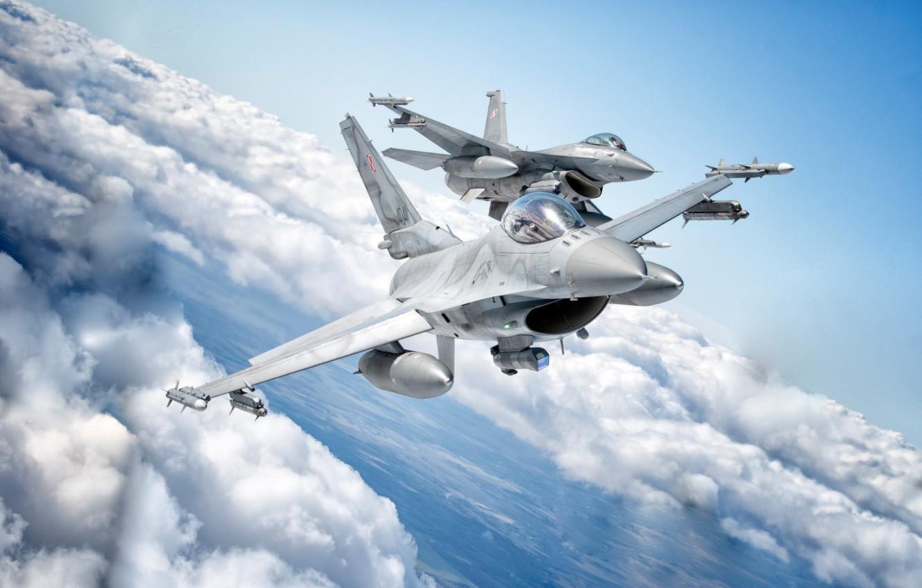 1332x850 Wallpaper Clouds, Fighter, F F 16 Fighting Falcon, Polish Air Force, PTB, AIM 120 AMRAAM, AIM 9 Sidewinder Image For Desktop, Section авиация