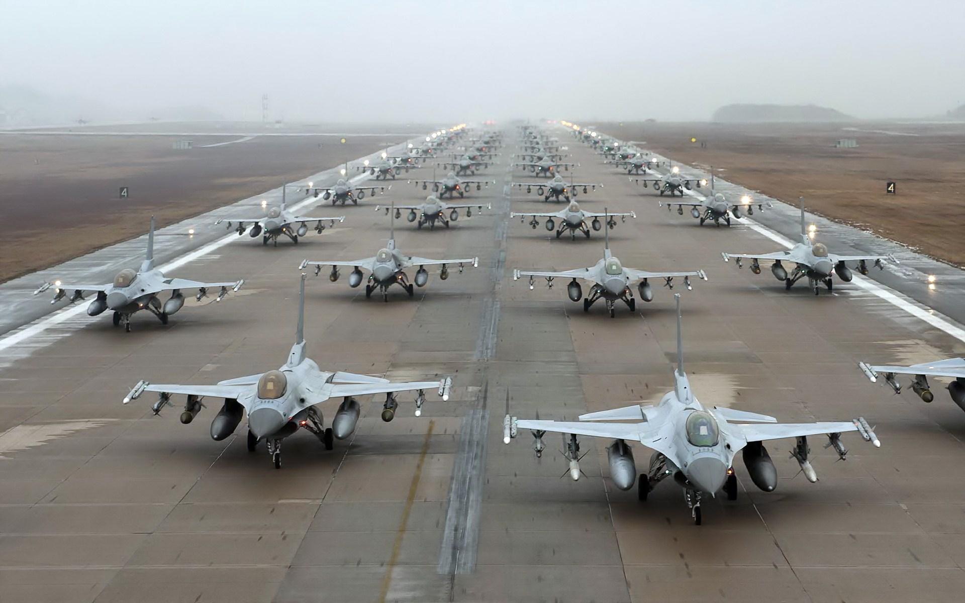 1920x1200 General Dynamics F 16 Fighting Falcon HD Wallpaper And Background