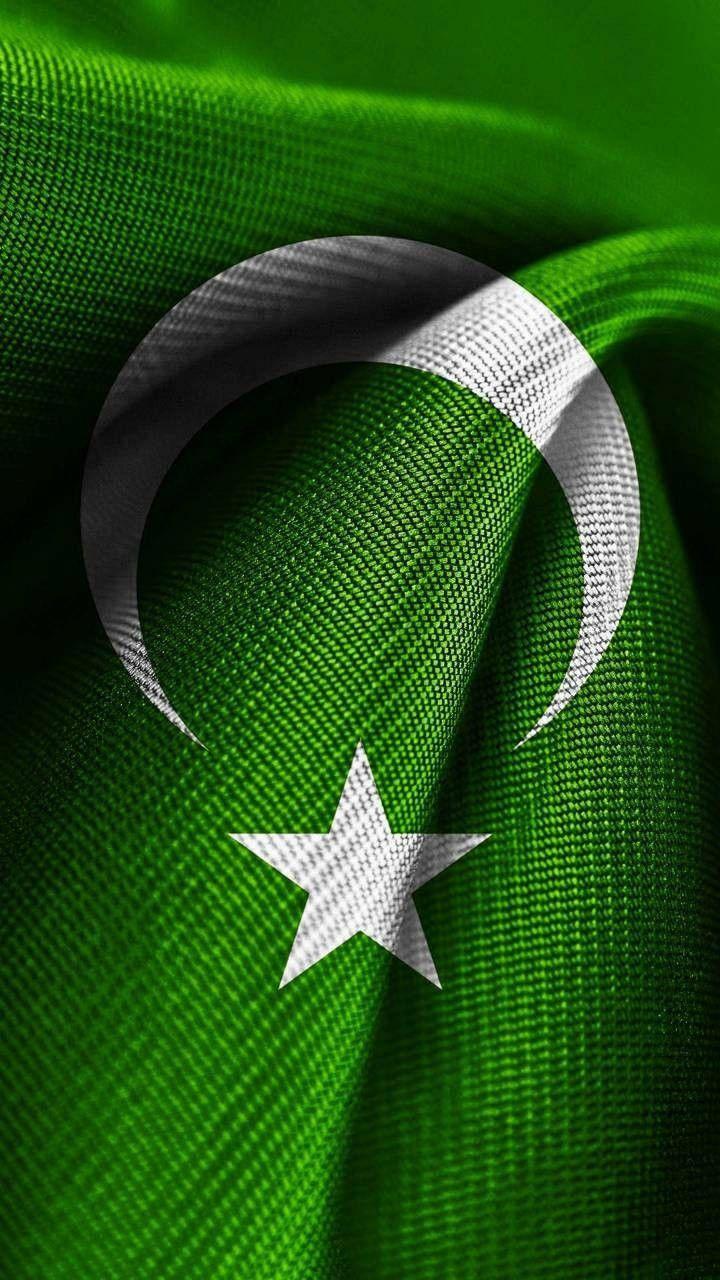 720x1280 Download Pakistan Flag Vibrant Green Wallpaper