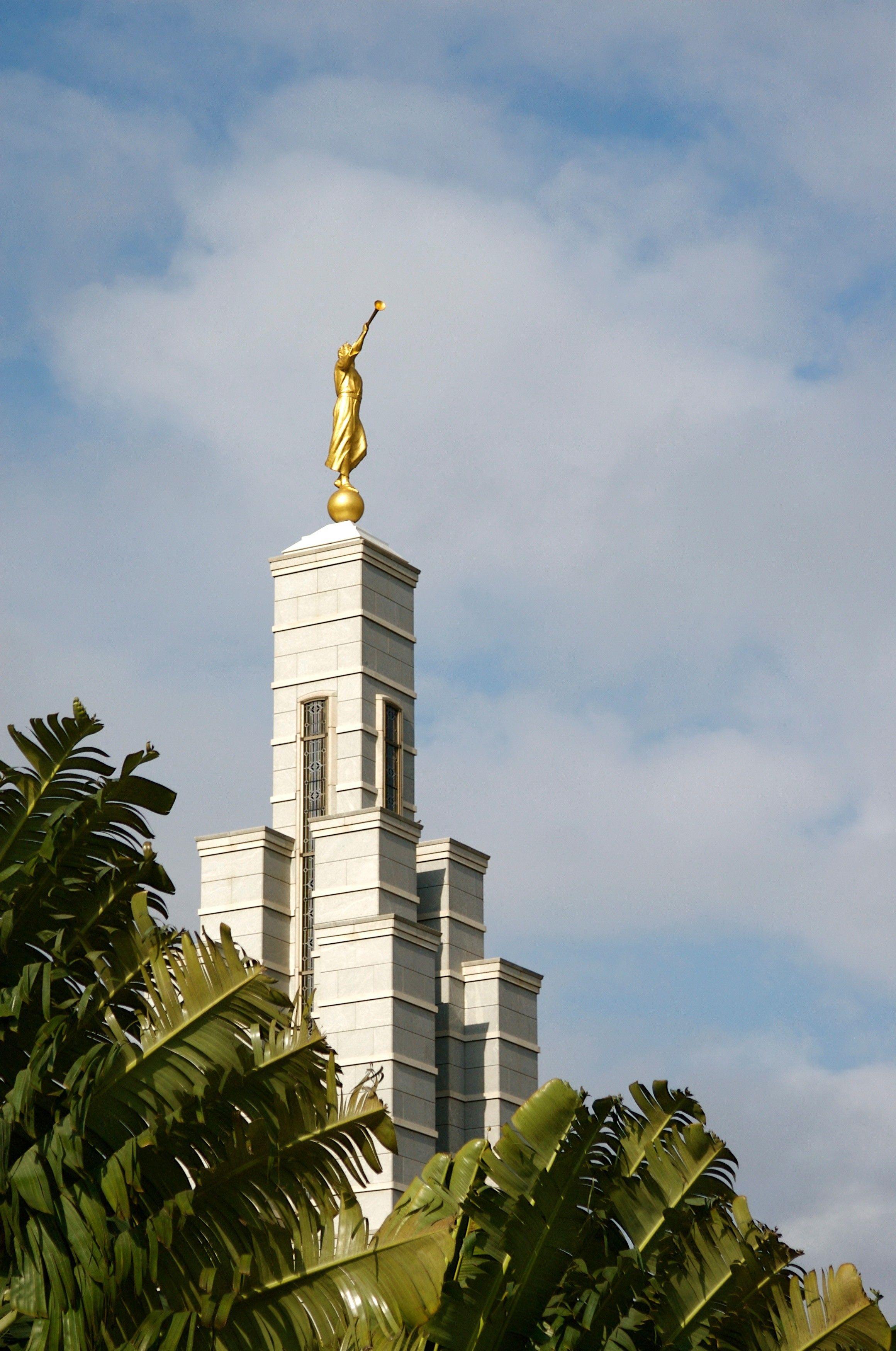 2320x3496 Accra Ghana Temple