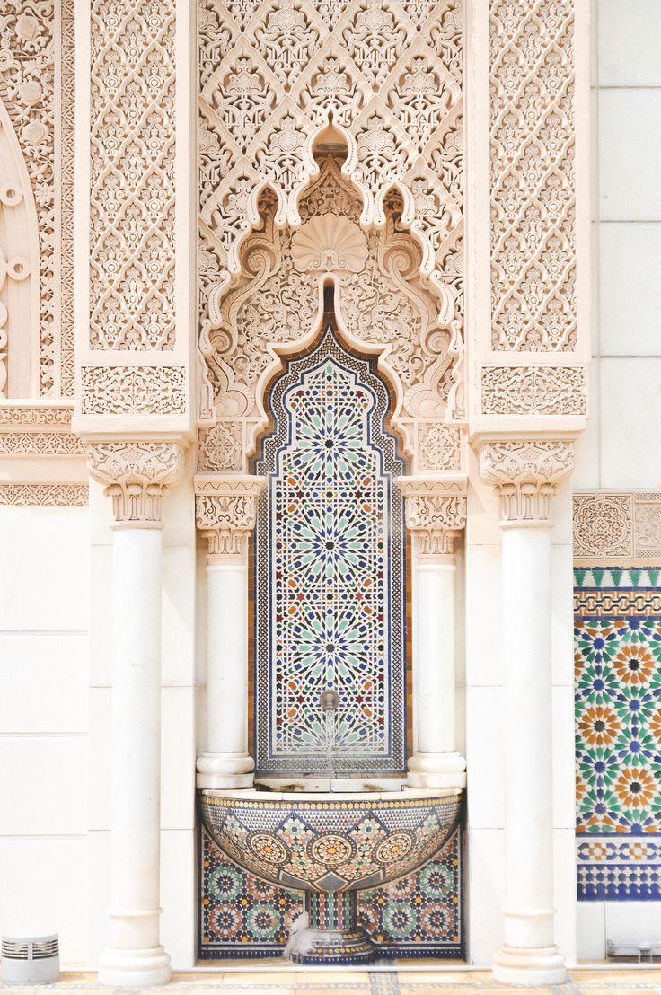 736x1108 Moorish Architecture. Islamic motives and elements. #travel #architecture #Putrajaya #Malaysia. Morrocan architecture, Moorish architecture, Islamic architecture