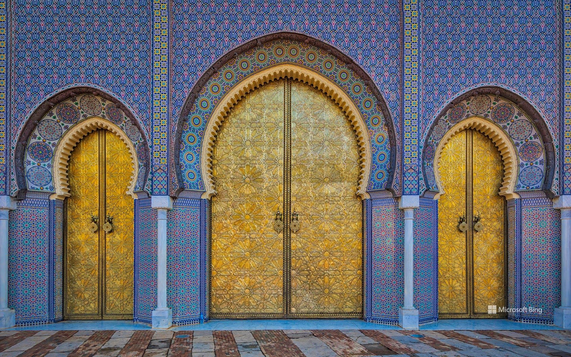 1920x1200 The gates of the Royal Palace (Dar El Makhzen) in Fez, Morocco
