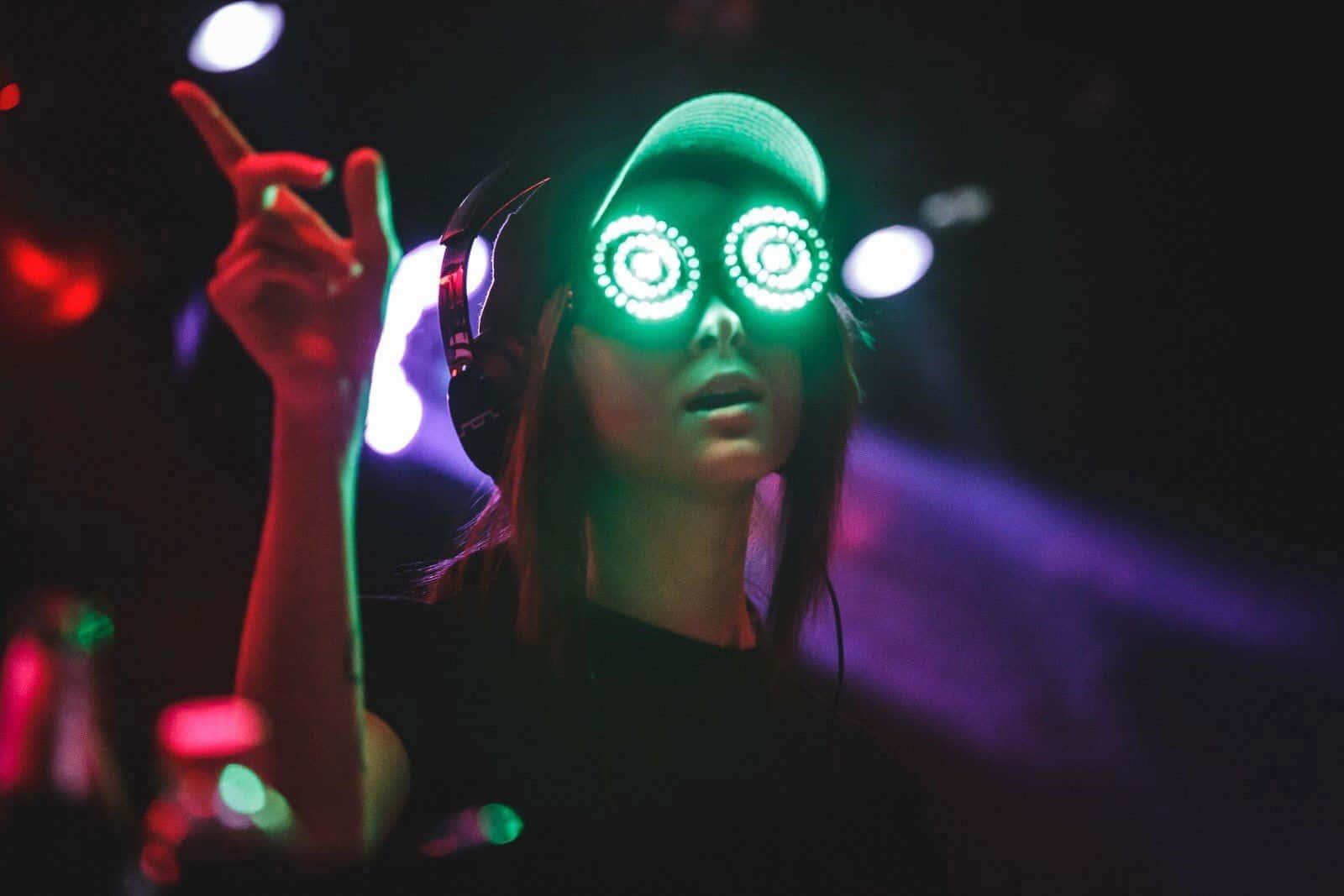 1600x1067 Download Let EDM Take Control of Your