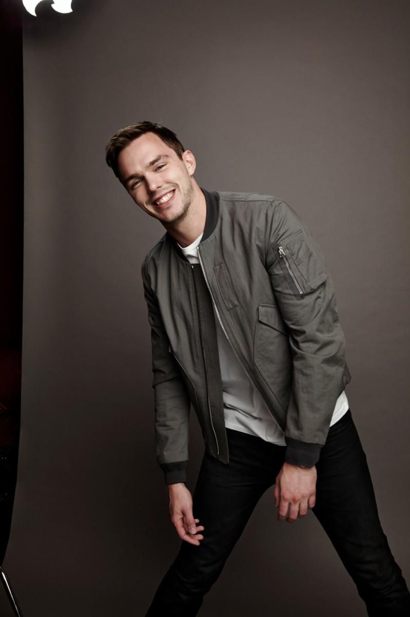 799x1200 Nicholas Hoult wallpaper