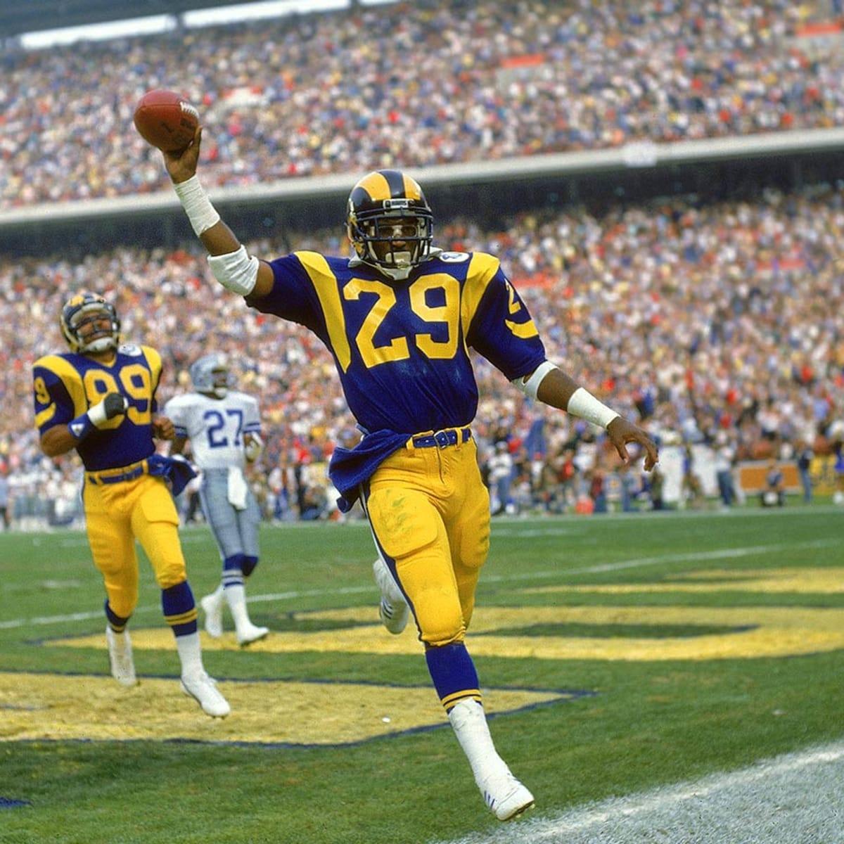 Eric Dickerson uses effeminate voice to call new Rams uniforms