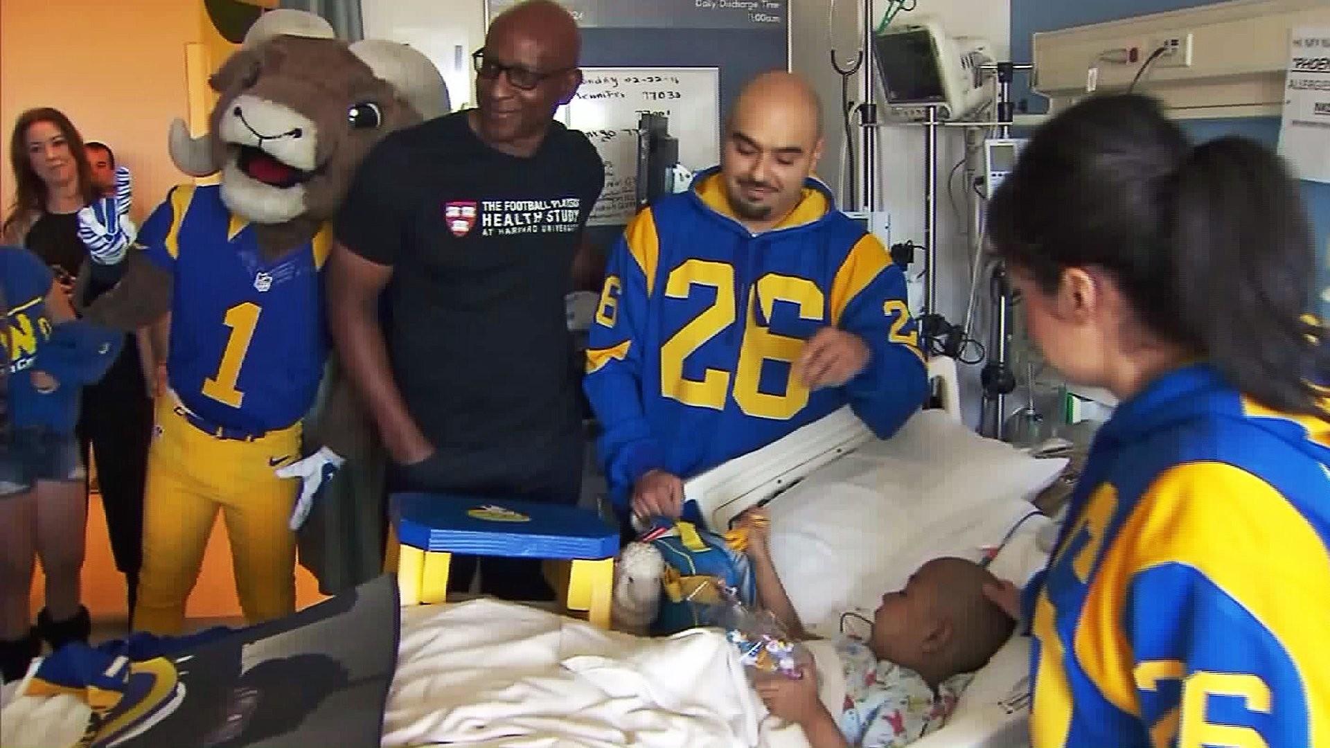 1920x1080 Former Rams running back Eric Dickerson and mascot Rampage visit Phoenix Murillo