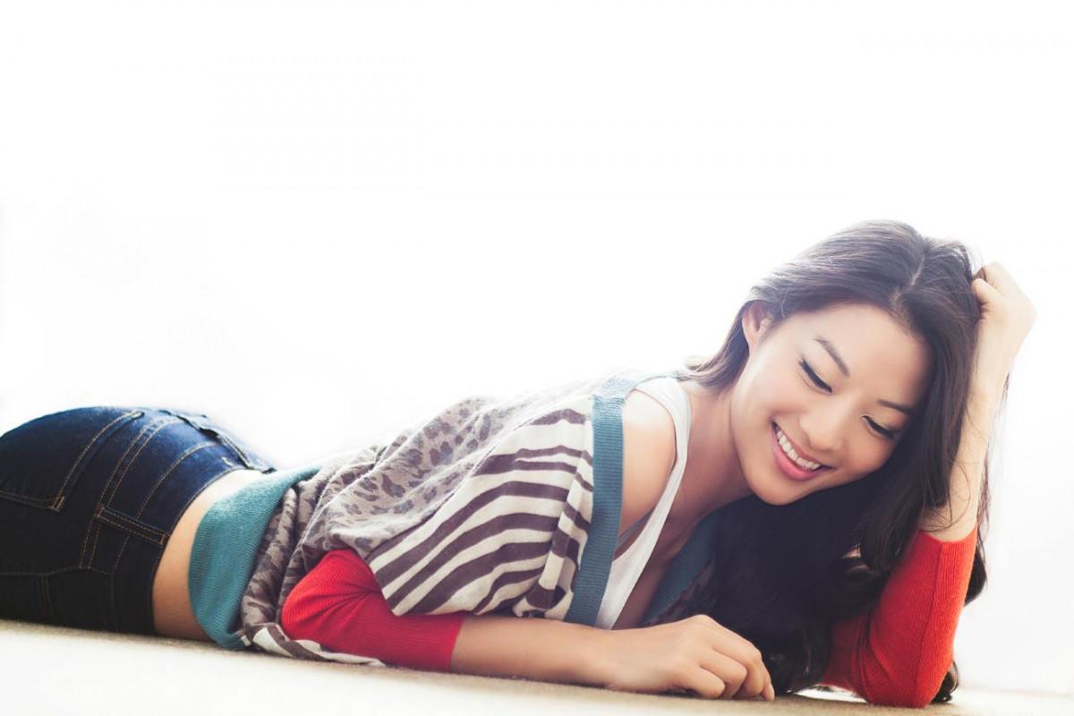 1200x800 Arden Cho wallpaper