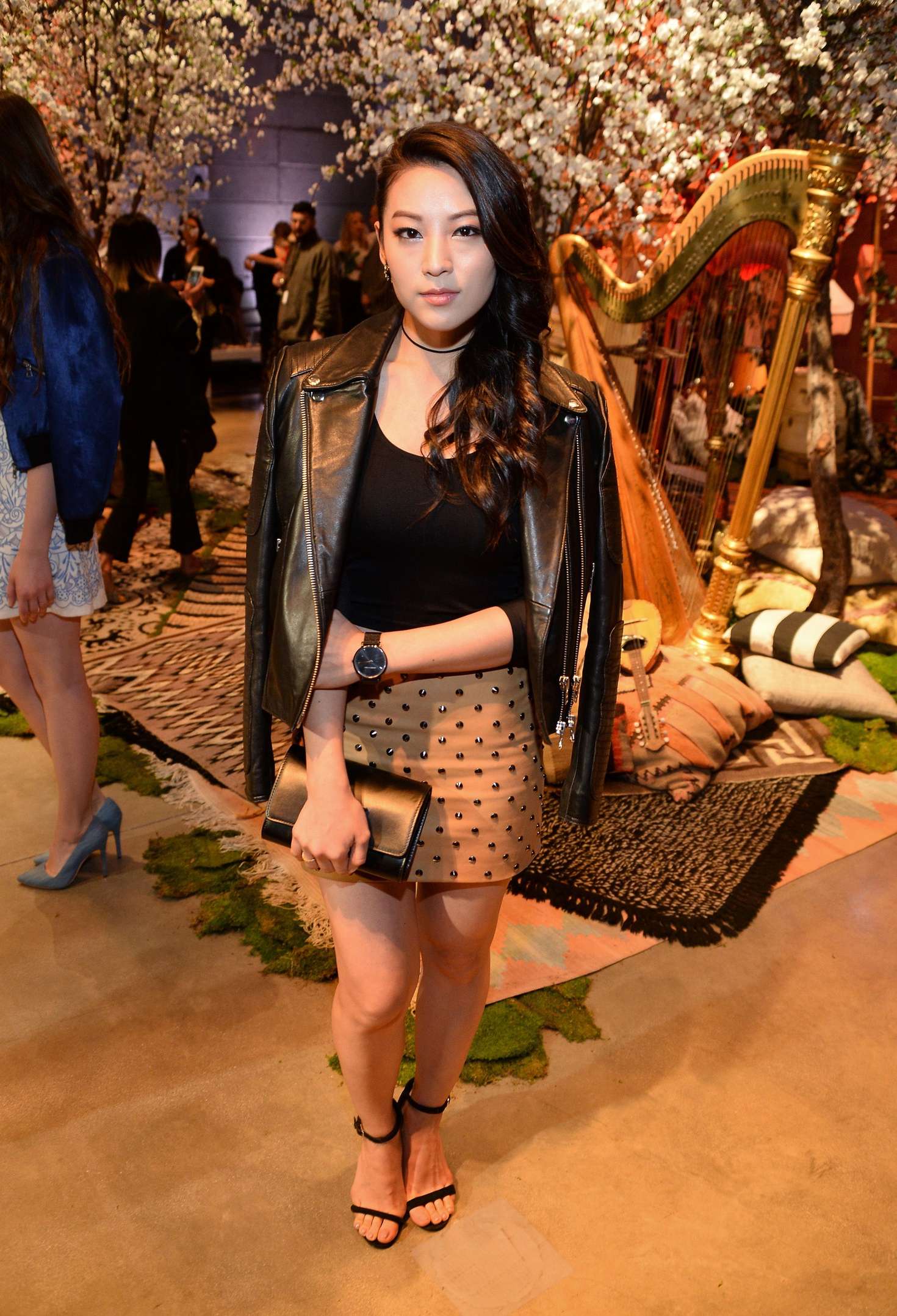 1470x2156 Arden Cho wallpaper