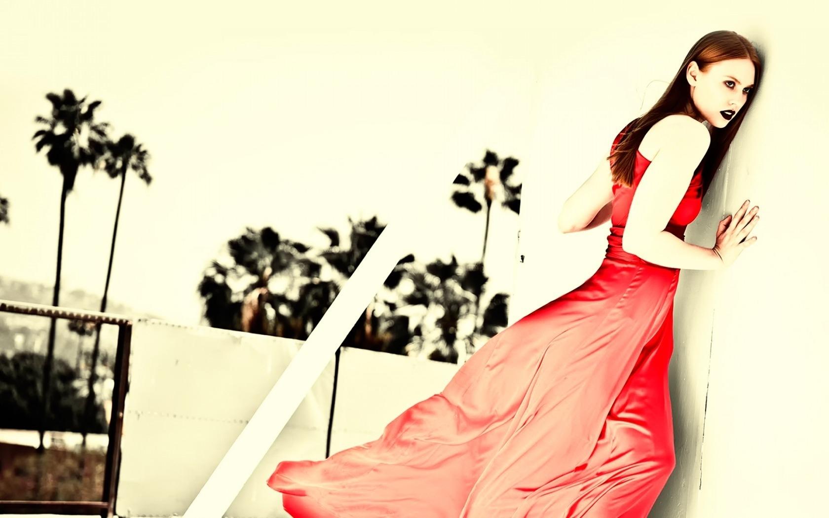 1680x1050 Deborah Ann Woll 1680 x 1050 widescreen