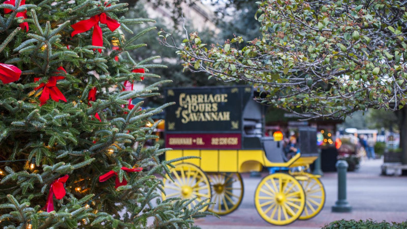 1600x900 These Savannah Spots Have the Most Festive Holiday Decor