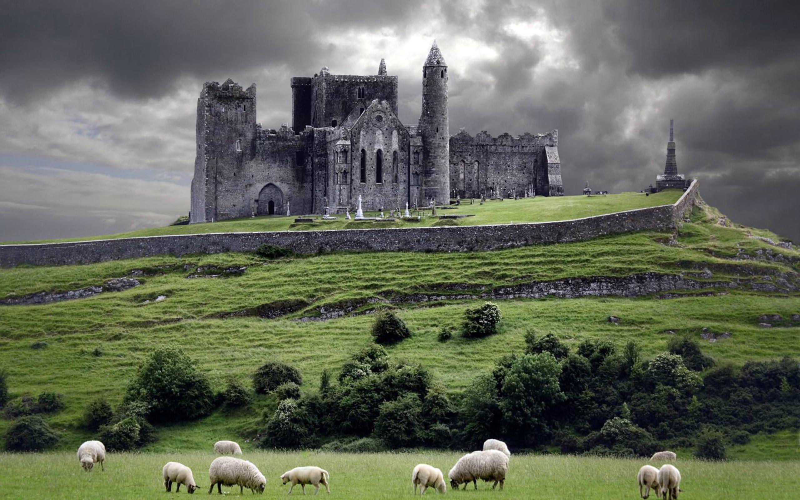 2560x1600 Rock Of Cashel Wallpaper