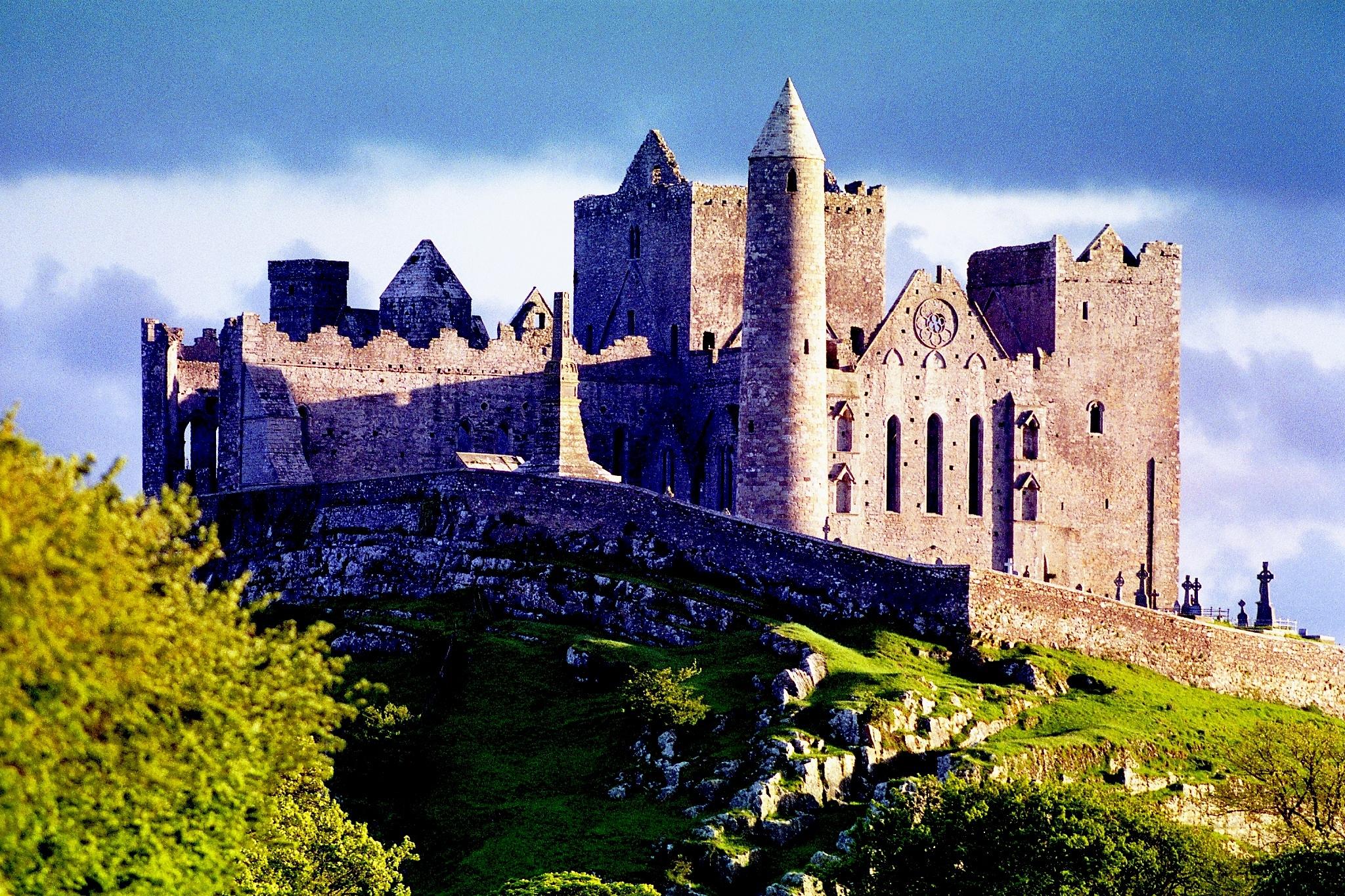 2048x1365 Rock of Cashel