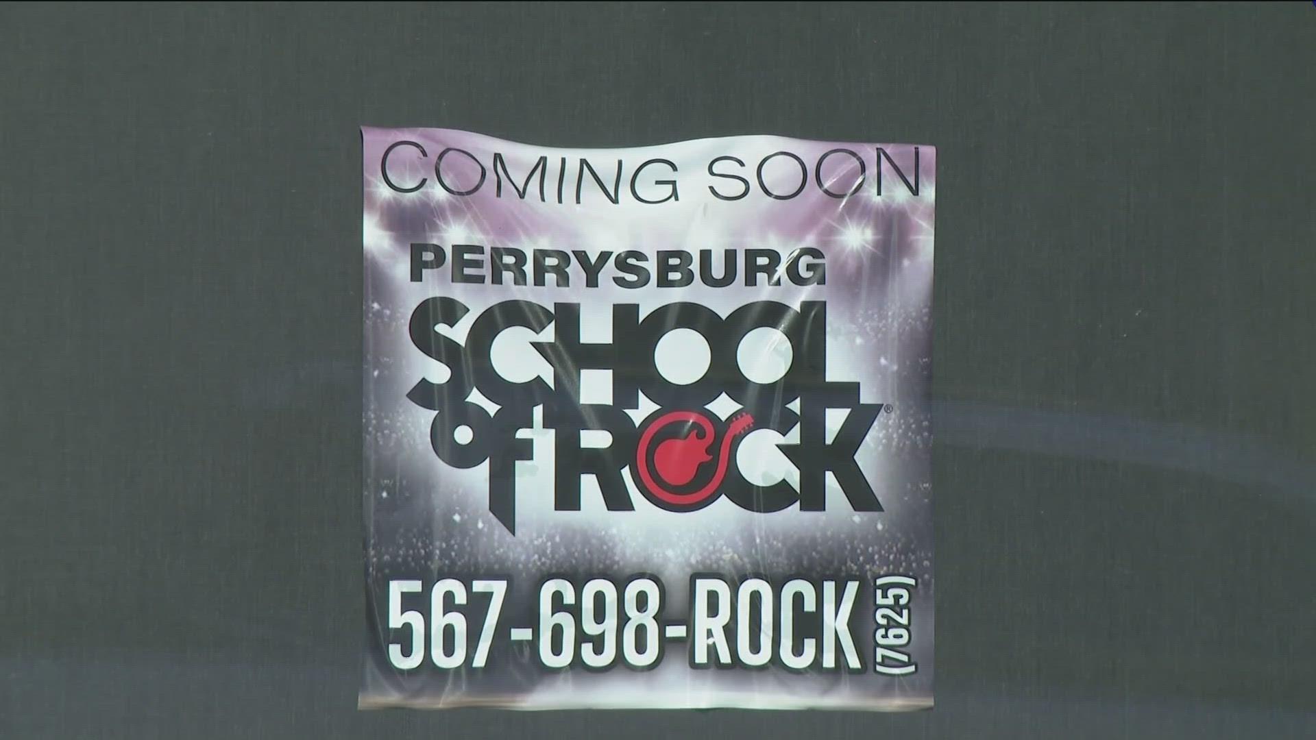 1920x1080 Perrysburg franchise owner teaches rock and roll in school