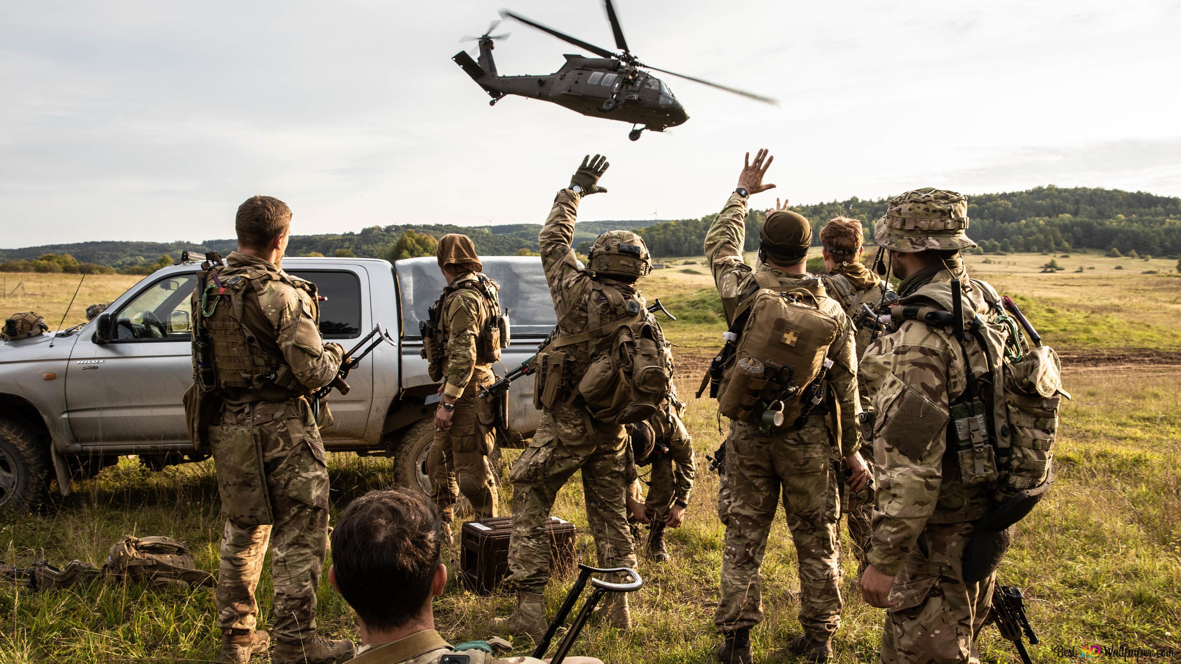 3840x2160 special forces wave to their pilots 4K wallpaper download
