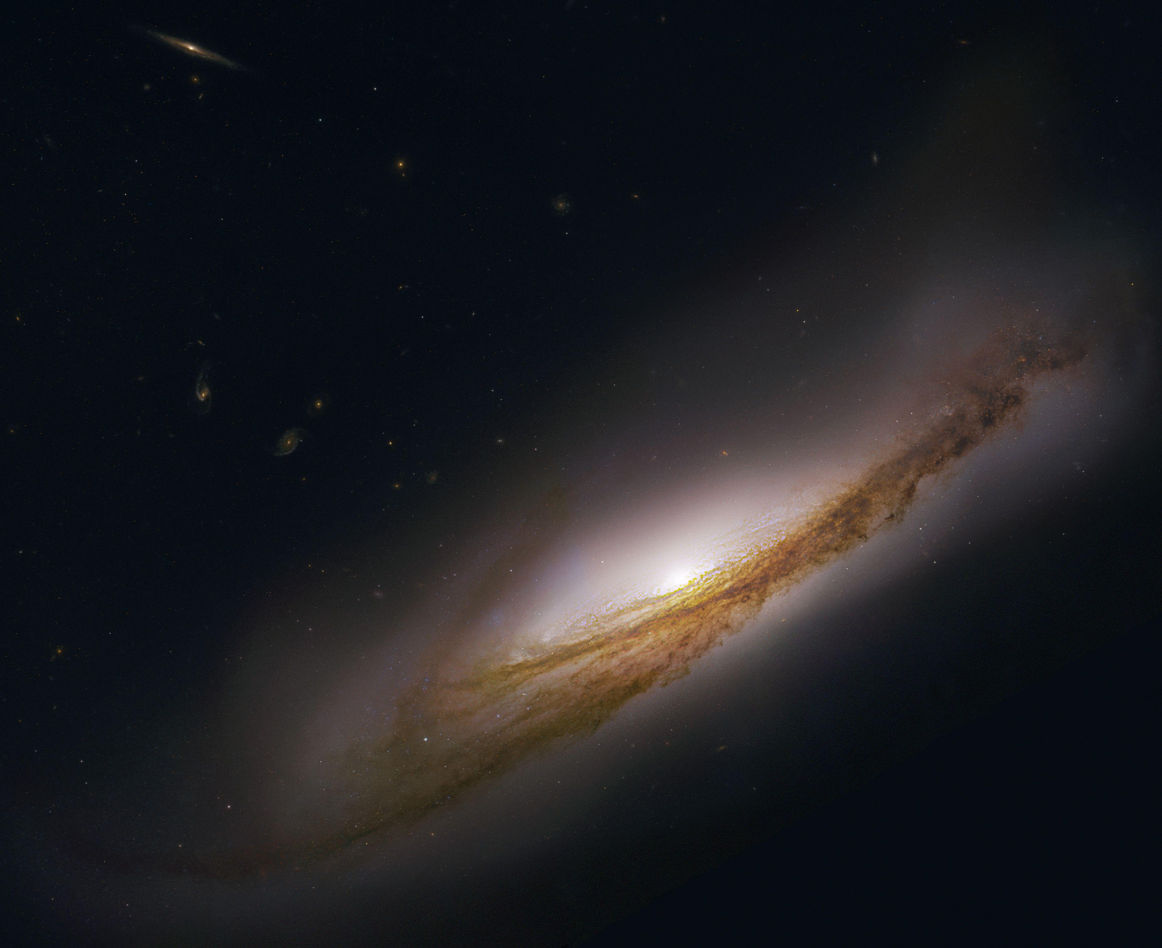 3700x3018 Apple erases another few galaxies for Mountain Lion
