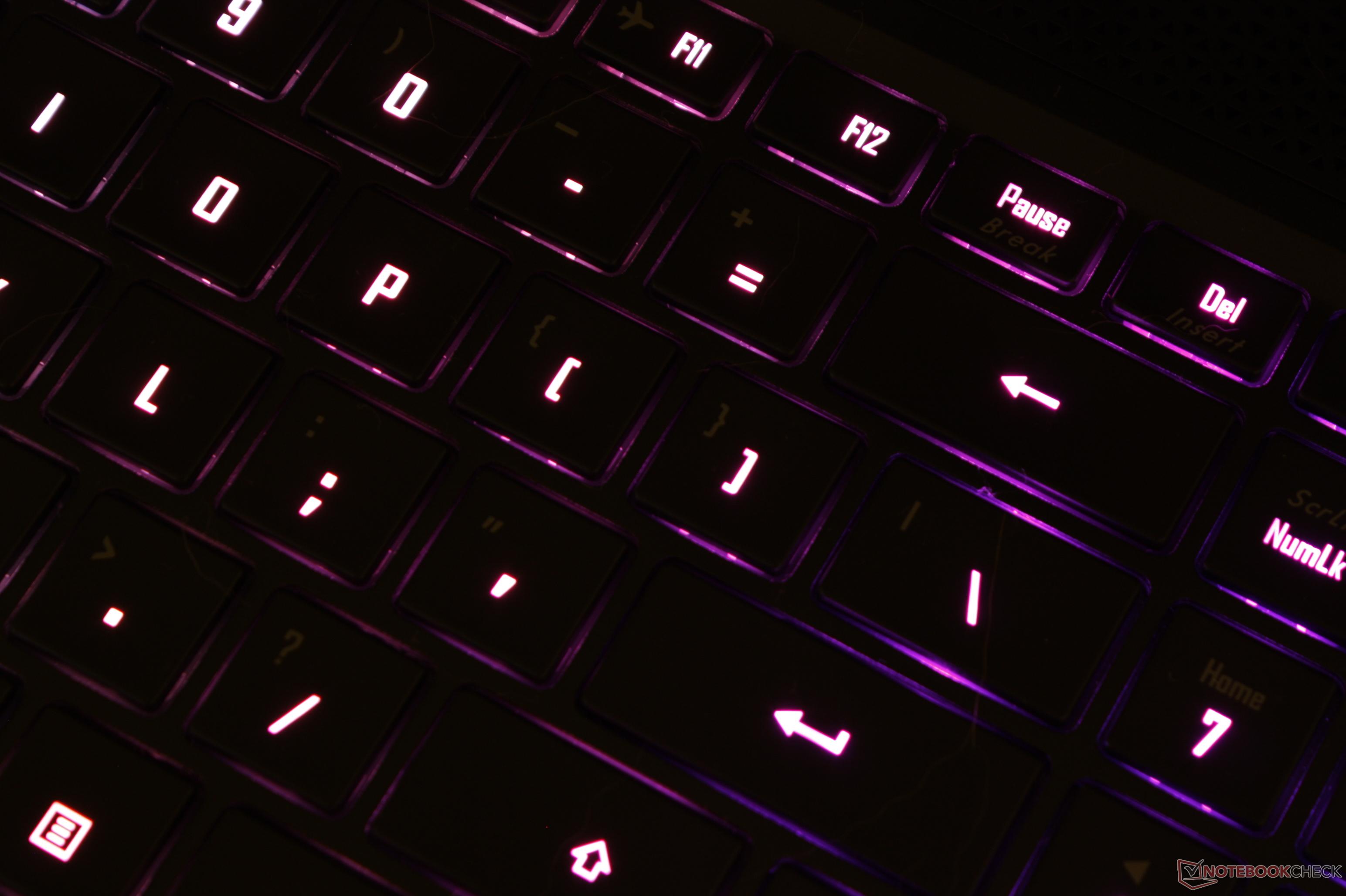 3088x2056 Gigabyte is totally overlooking a small but important detail on its Aero 15 and Aero 17 laptops.net News