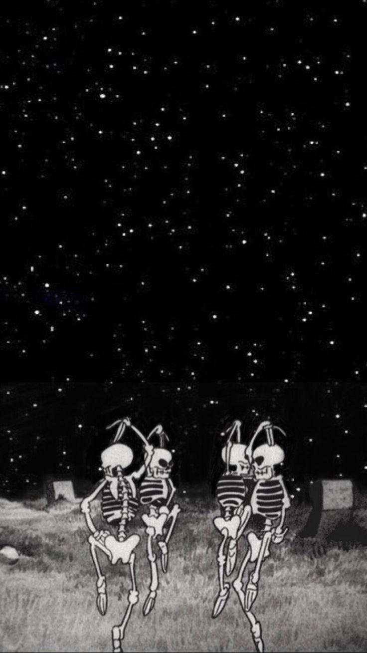 736x1309 Retro Aesthetic Girl dark this time!
