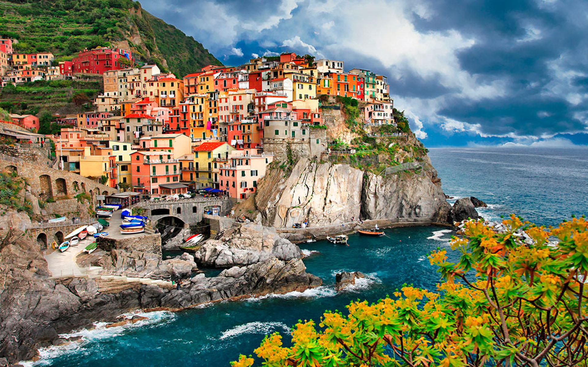 1920x1200 Italy Manarola Cinque Terre Wallpaper :