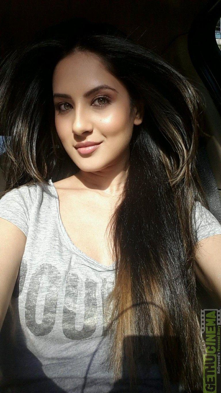 768x1365 Katrina kayef