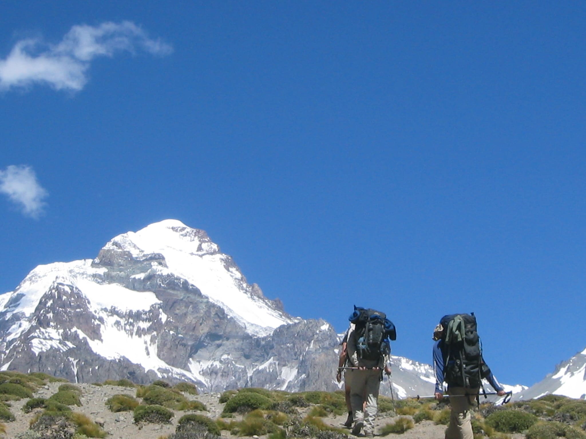 2048x1536 Aconcagua: A Video Overview Ascents International