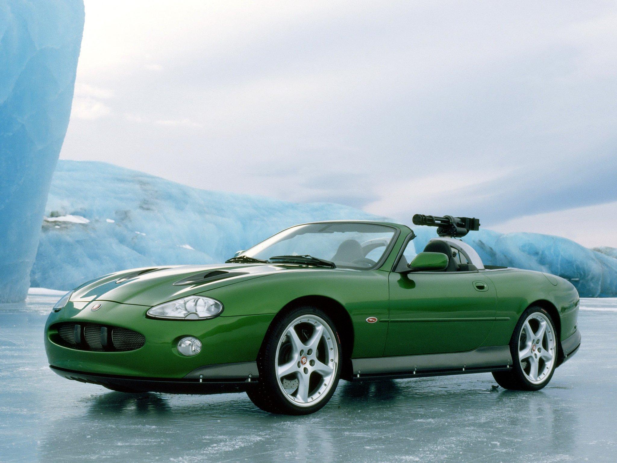 2048x1536 02jaguar, Xkr, Convertible, Die, Another, Day, James, Bond, Movie, Film, Weapon, Gun Wallpaper HD / Desktop and Mobile Background