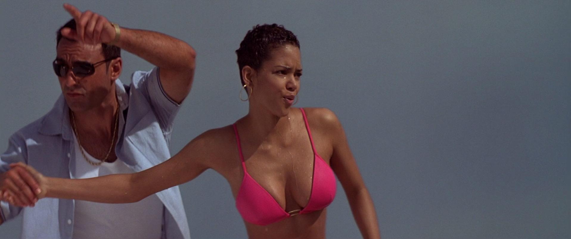 1916x802 Die Another Day 0568
