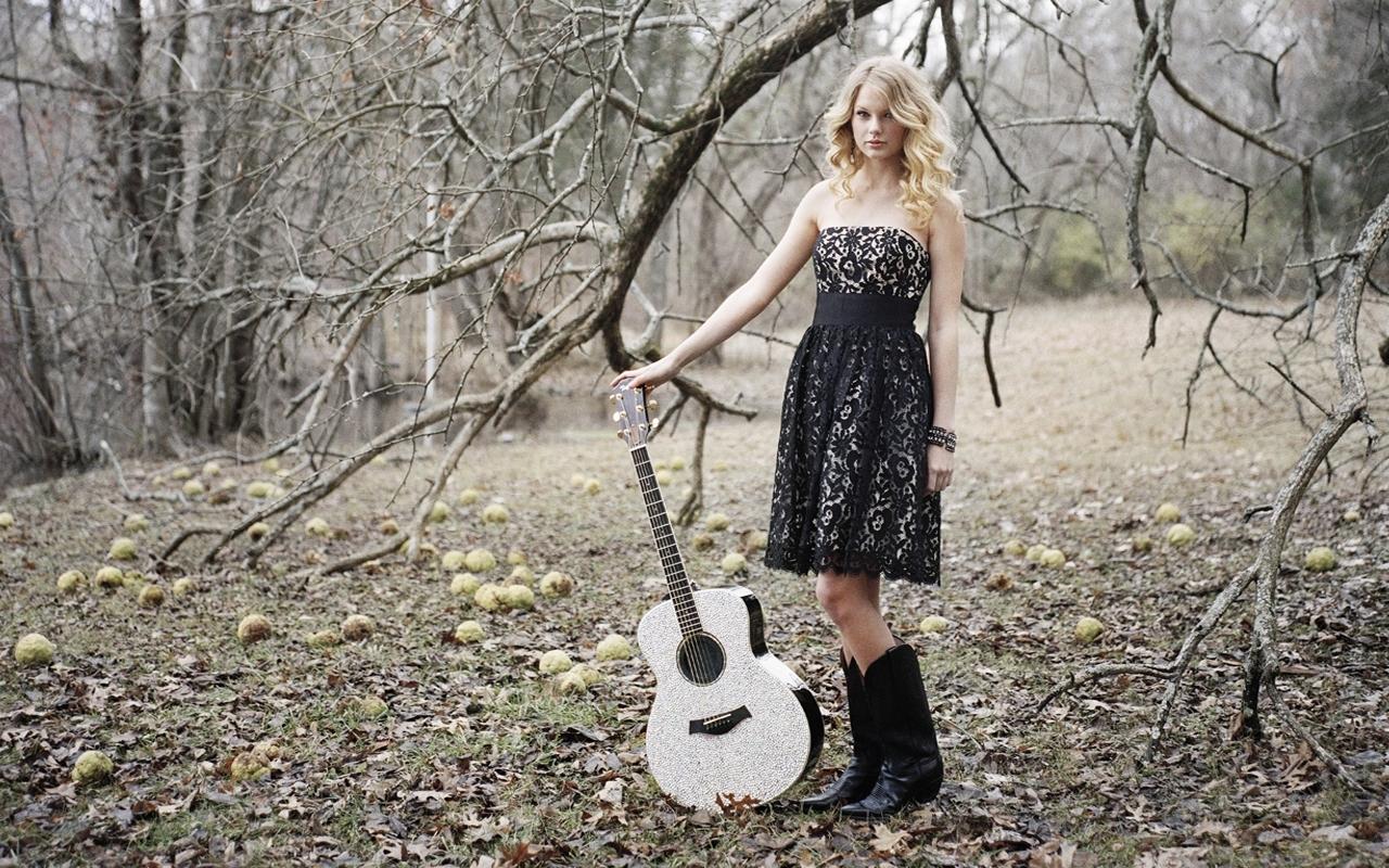 1280x800 Free download Free download Download Taylor Swift HD Wallpaper for iPad Kindle [1280x800] for your Desktop, Mobile & Tablet. Explore Taylor Swift We Are Never Getting Back Together Wallpaper