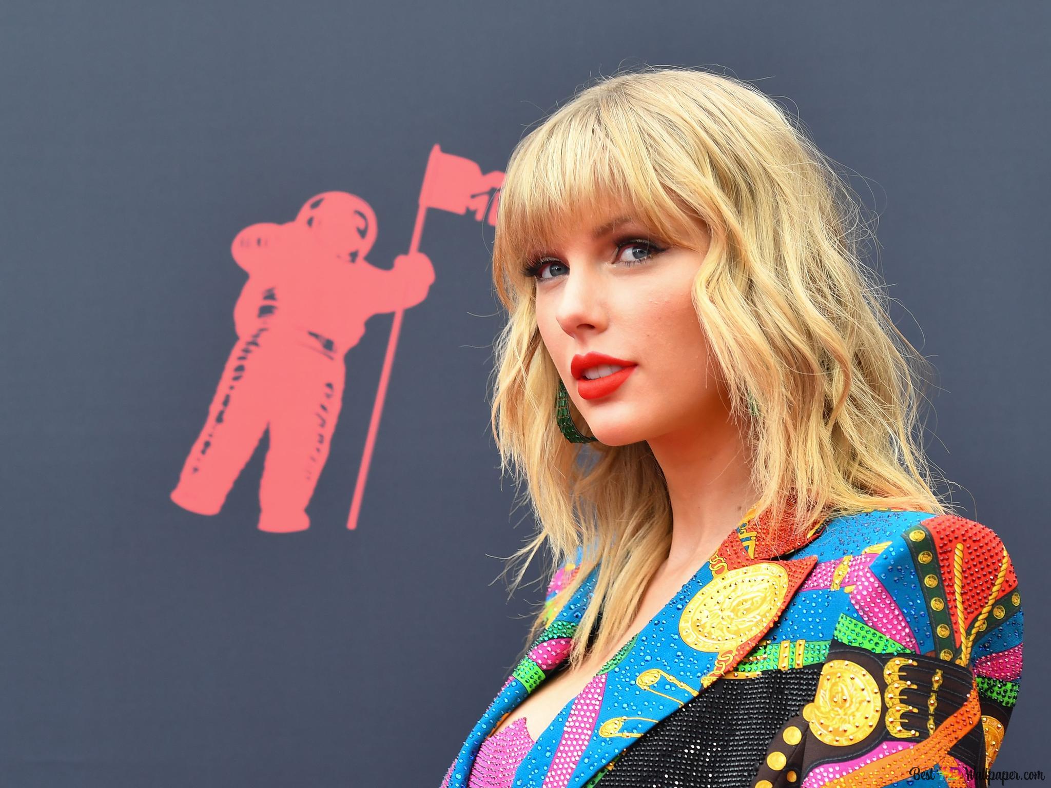 2048x1536 Taylor swift with her color dress, black background and astronaut illustration 2K wallpaper download