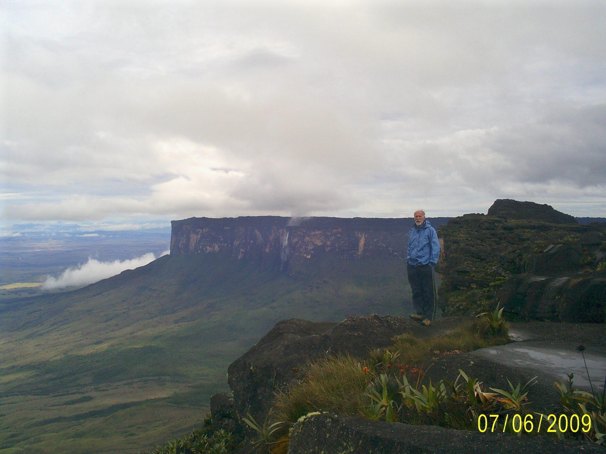 2048x1536 Mount Roraima