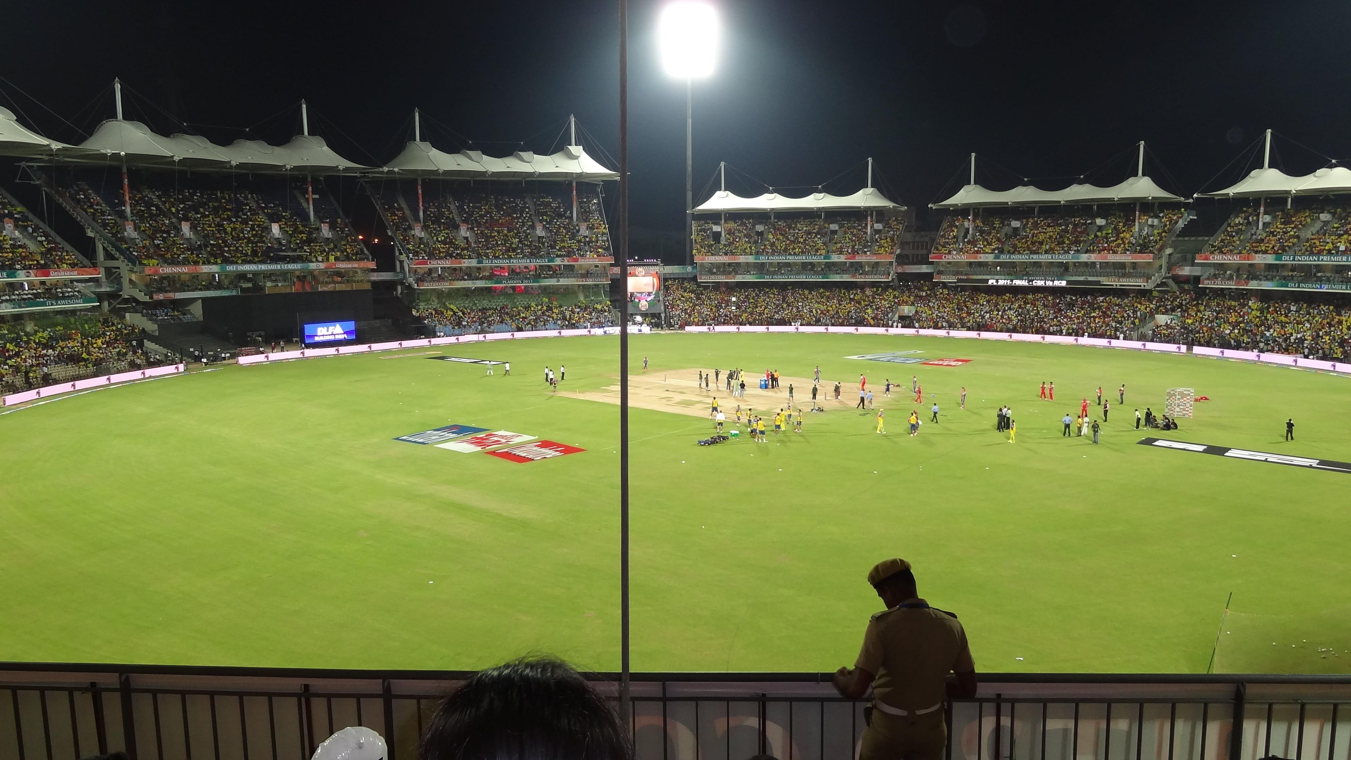 4608x2592 Wallpaper / light, illuminated, match, spectator, crowd, lifestyles, adult, field, pitch, people, competition, cricket ground, cricket, 4K, real people, built structure free download