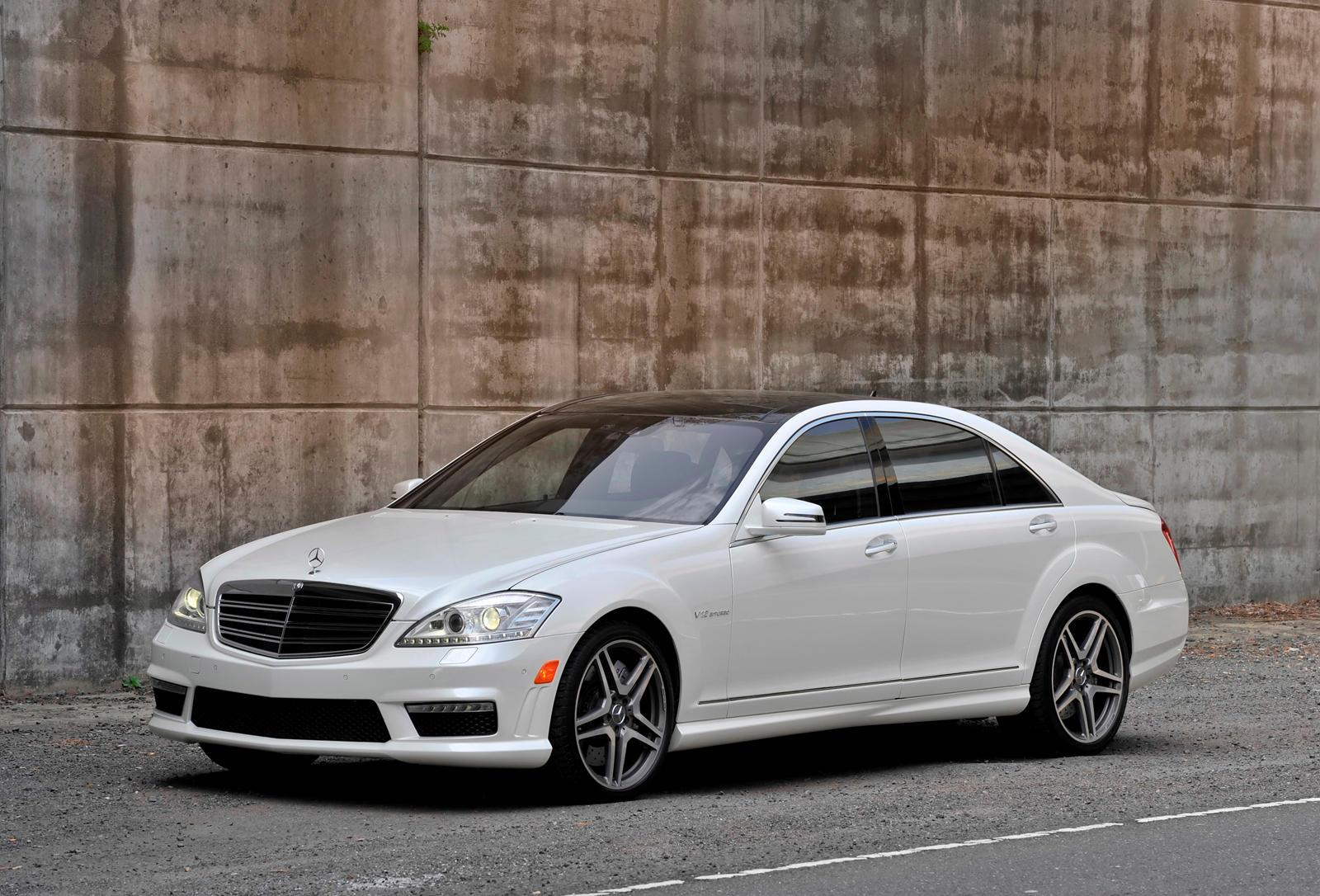 1600x1086 Mercedes AMG S65 Sedan Exterior Photo
