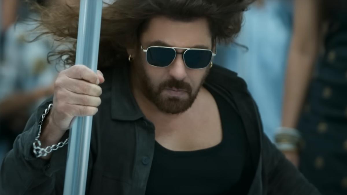 1200x675 Salman Khan sports ponytail for Kisi Ka Bhai Kisi Ki Jaan new look; netizens say 'inspired by Pathaan'