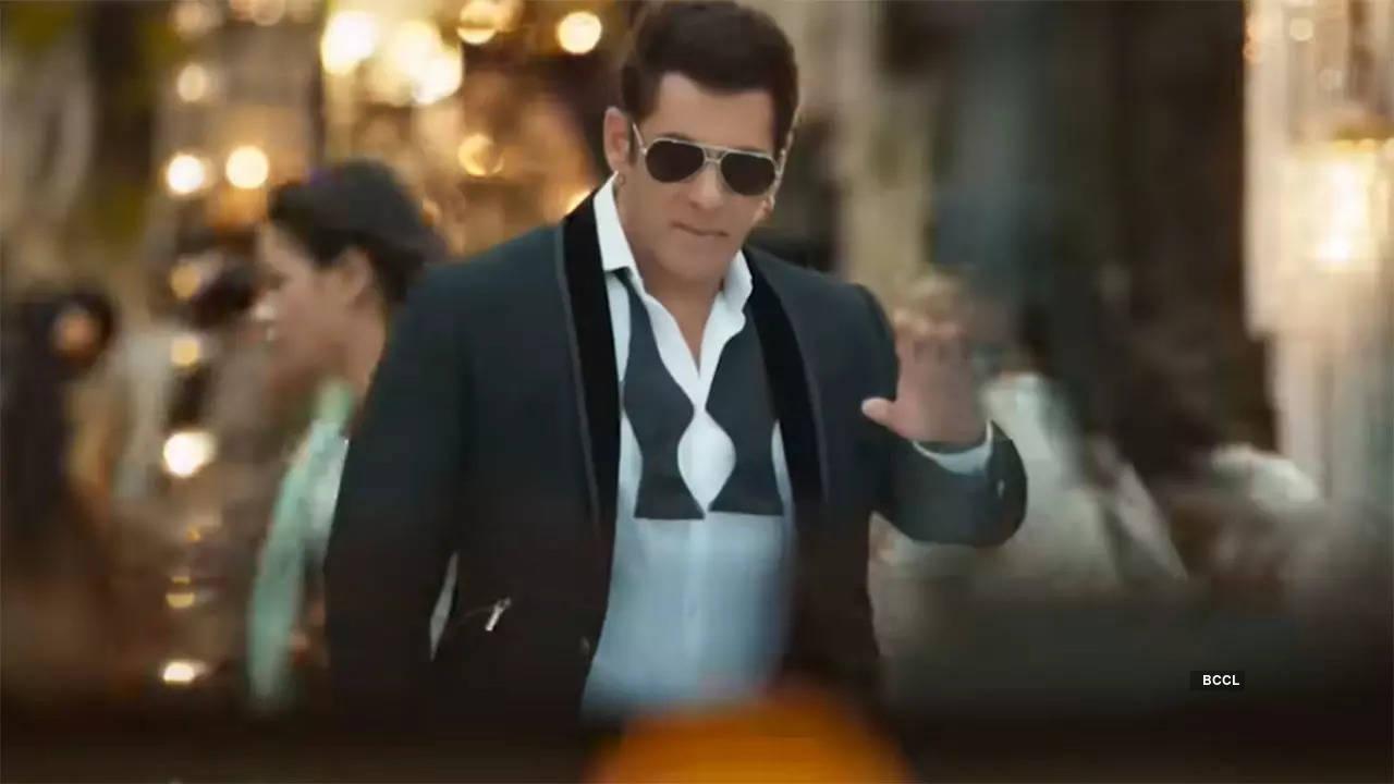 1280x720 Kisi Ka Bhai Kisi Ki Jaan advance booking: Salman Khan's Kisi Ka Bhai Kisi Ki Jaan advance booking sees Mumbai's Gaiety theatre in houseful mode Economic Times
