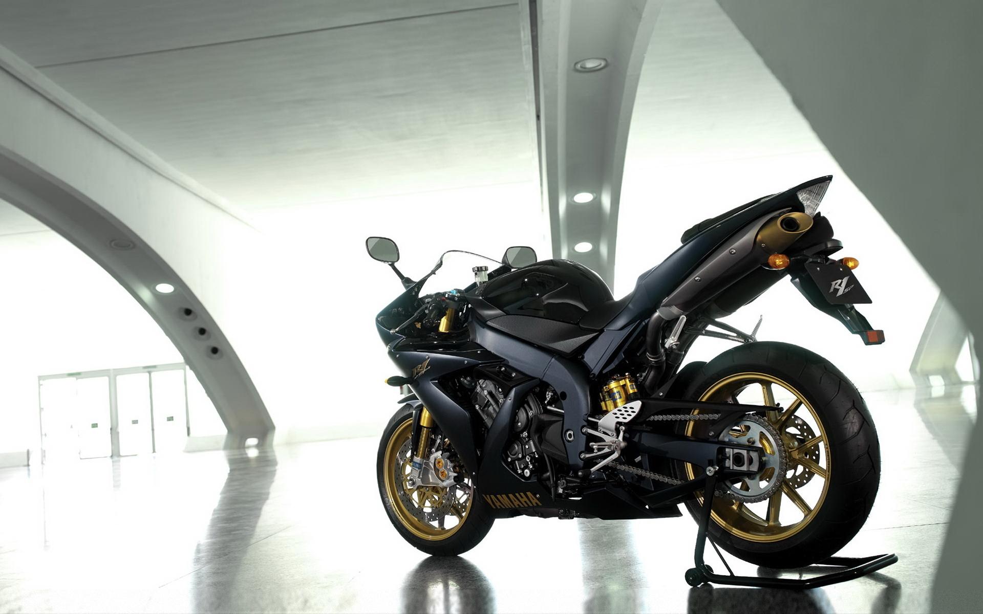 1920x1200 Yamaha HD Wallpaper